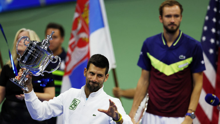    Новак Джокович и Даниил Медведев. Reuters