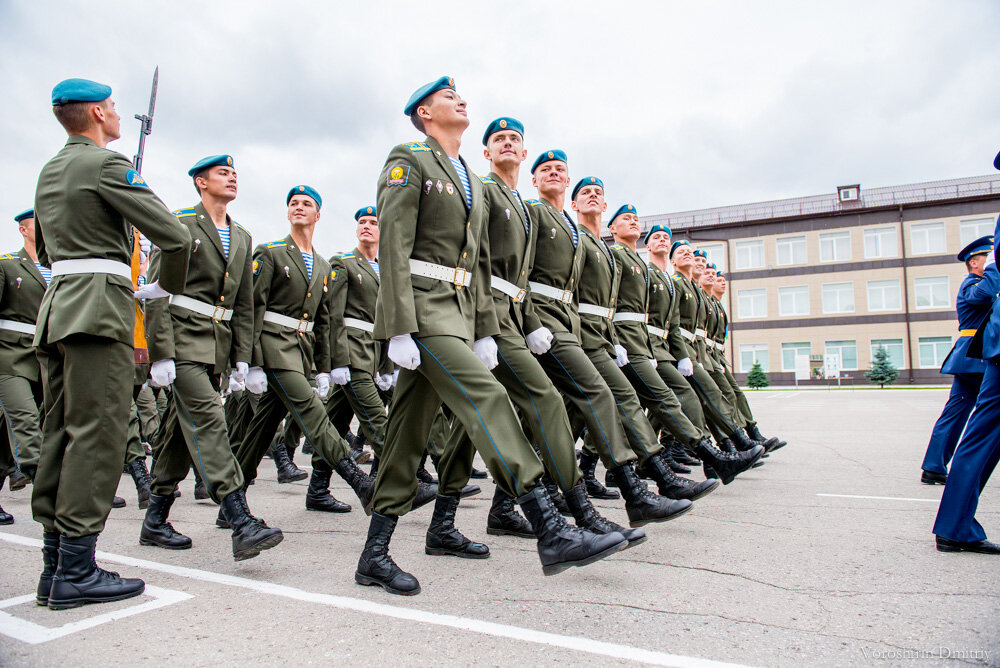 Рязанское высшее воздушно десантное училище. Рязанское воздушно десантное училище. Форма курсантов Рязанского училища ВДВ.