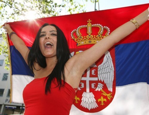 Девушка-сербка