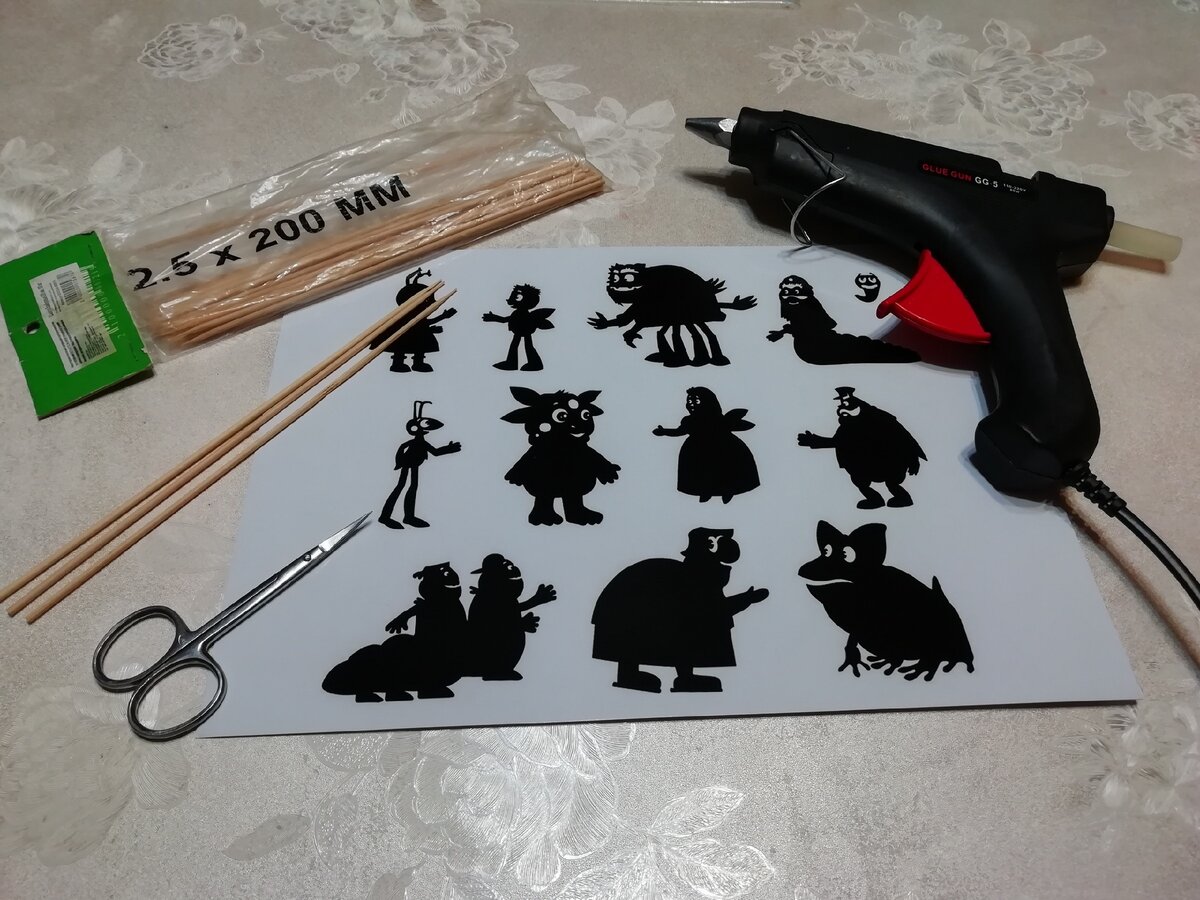 Герои мультика "Лунтик"