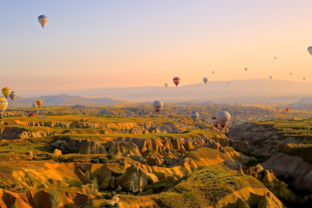 https://pixabay.com/ru/photos/горячие-шарики-воздушные-полет-выше-828967/