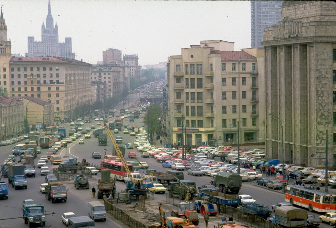 Москва. Пробки на Садовом кольце. 1989 год