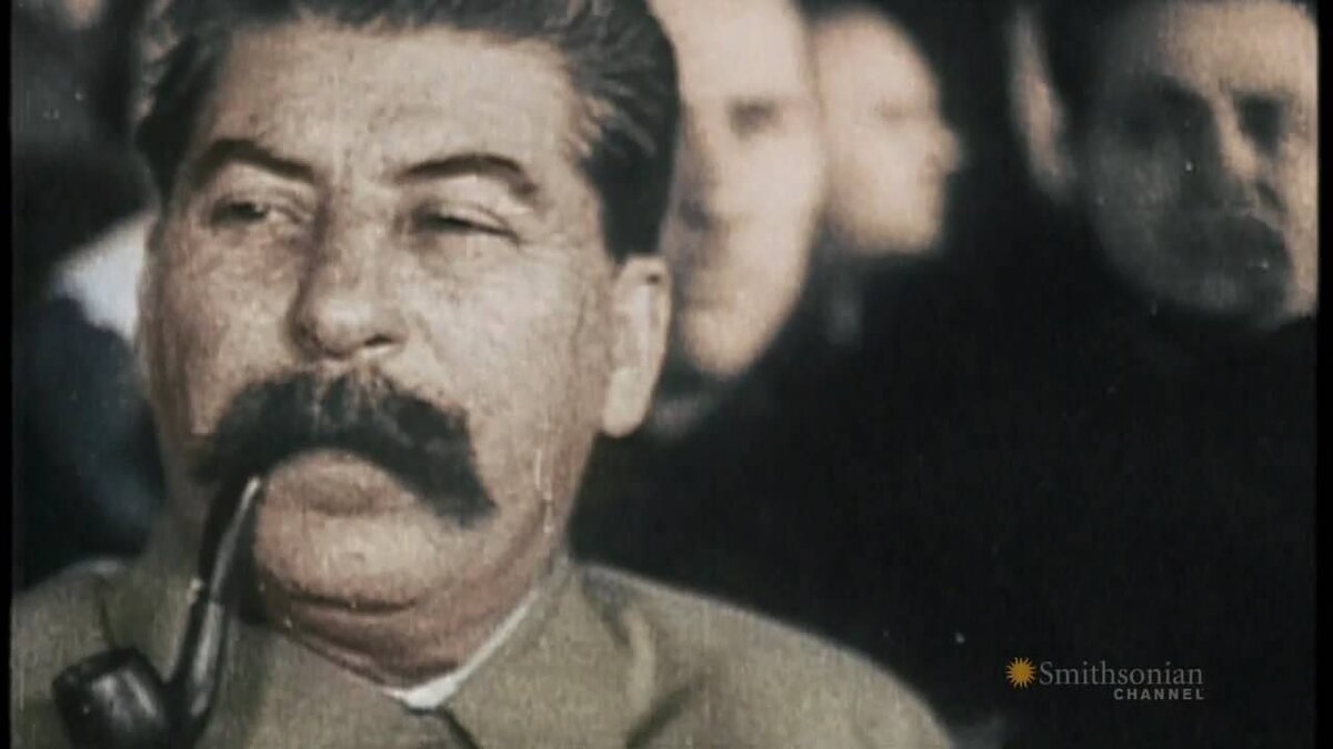 Сталин оказался у власти именно из-за механизма отрицательного отбора