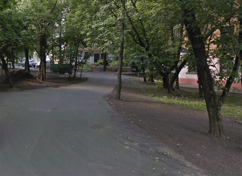 идите  на право к  музыкальной школе