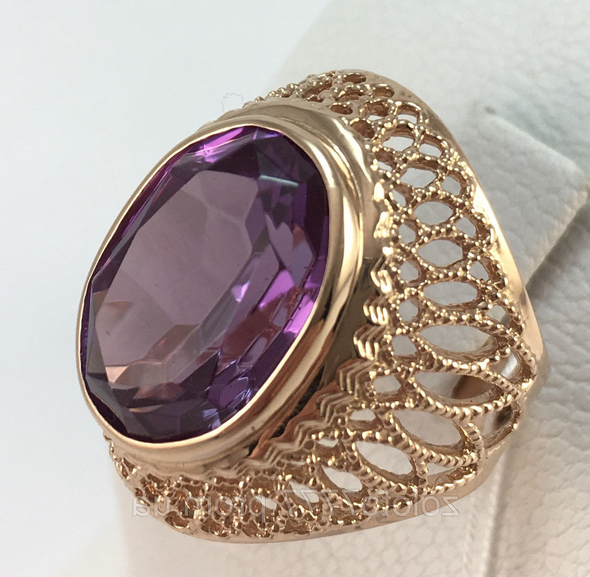 Кольцо с александритом синтетическим. СССР. 1983 год