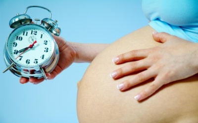 Чем опасна переношенная беременность — отвечает врач!