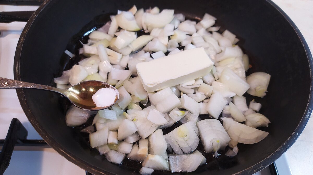 Добавила в курицу соду - получилось очень нежное и вкусное блюдо