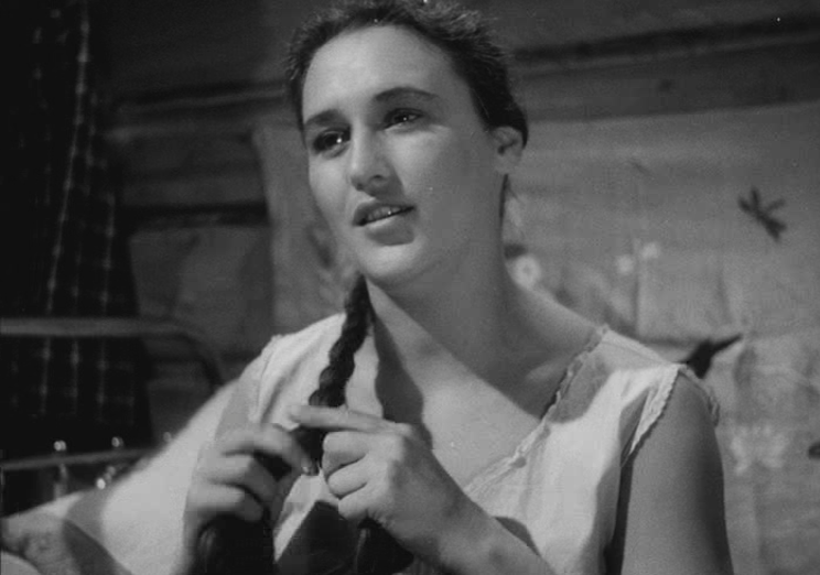 Кадр из фильма "Чужая родня"