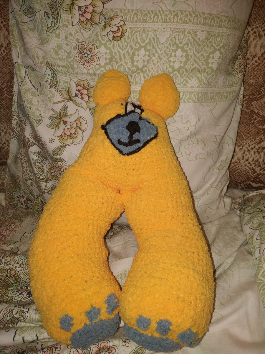 Подушка медведь.