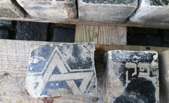 Фото с сайта aroundprague.cz