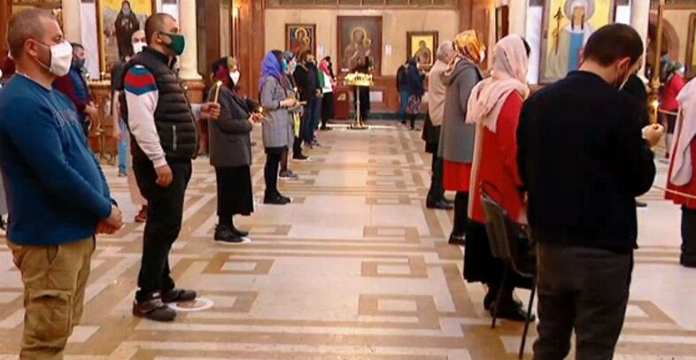 Богослужение в честь Святого Георгия в храме Цминда Самеба в Тбилиси 