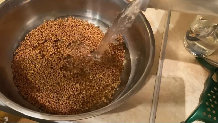 Скриншот с YouTube канала Oblomoff-stuff