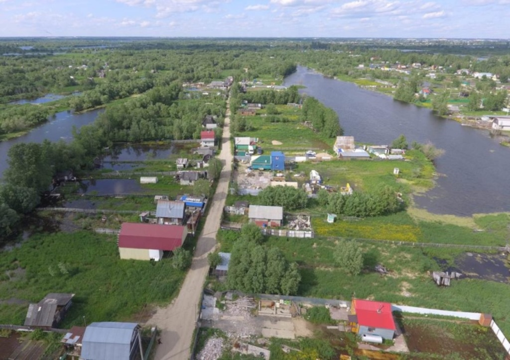 Вода уровень ханты. Анеева ХМАО. Паводок в ХМАО 2015. Наводнение в Нижневартовске 2015 год. Деревня Пугоры.