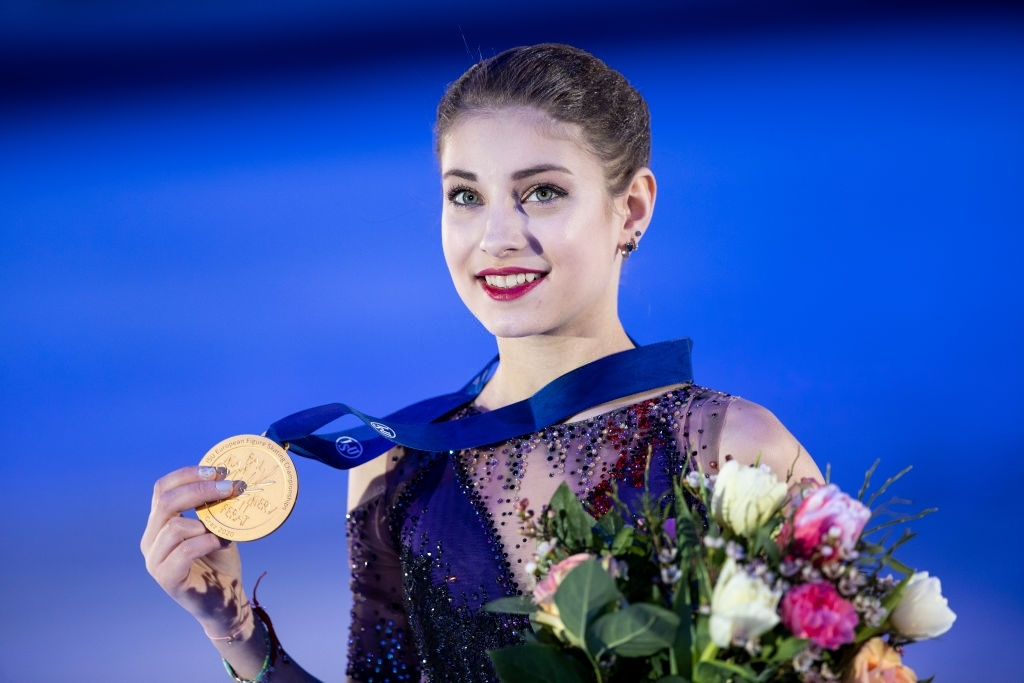 Алена Косторная с золотой медалью чемпионата Европы // GettyImages