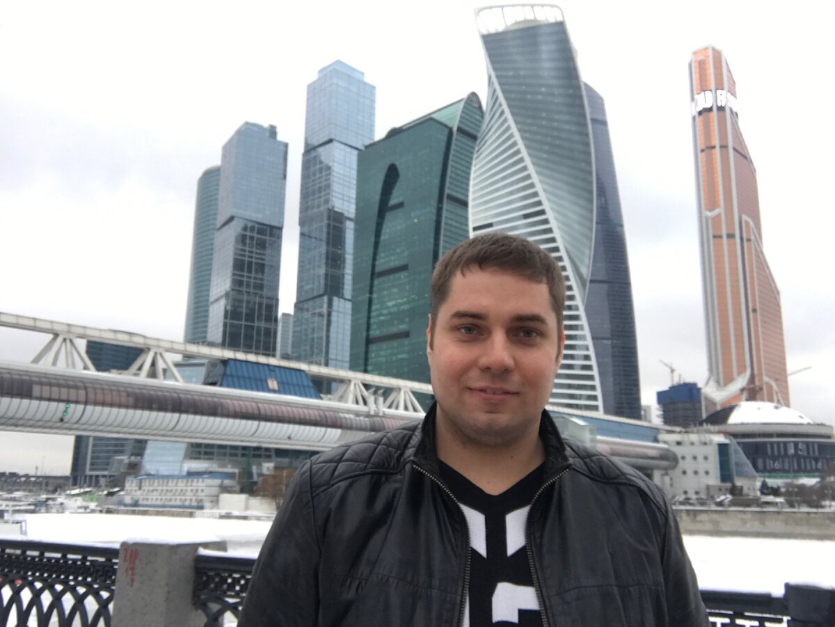 На связи Дмитрий Белов. 