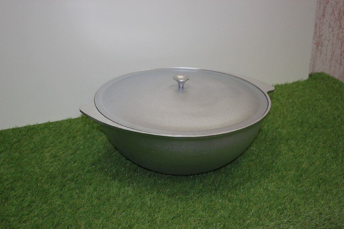 Какой казан лучше алюминий или чугун. Казан керамический mgc. Kukmara казан алюминиевый к90. Плов в казане. Литой 7 л с алюм.