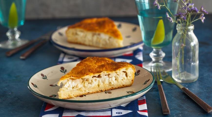 Дрожжевой пирог с тремя видами рыб, больше рецептов на gastronom.ru