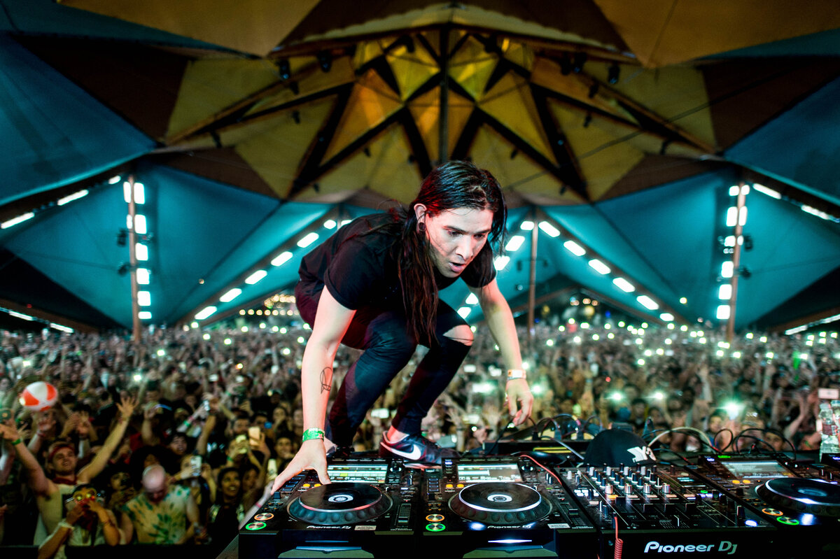 DJ Skrillex