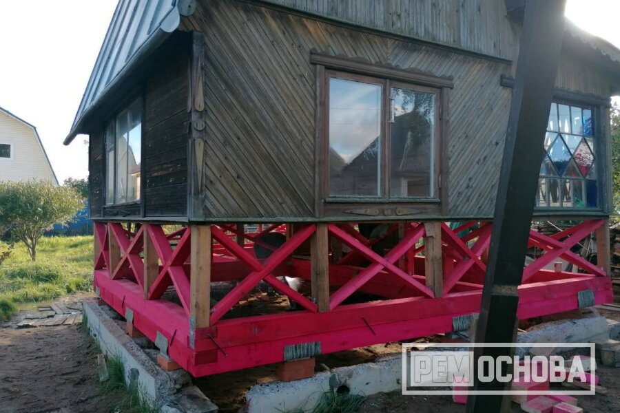 Замена нижней обвязки в каркасном доме