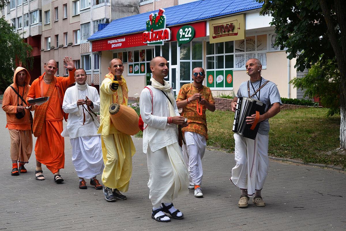 Кришнаиты в тюмени фото