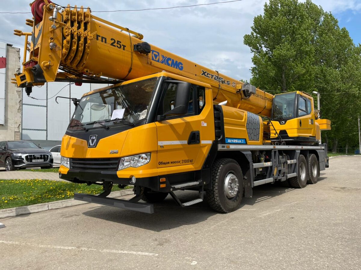 Шоссейный автокран XCMG XCT25L5_S
