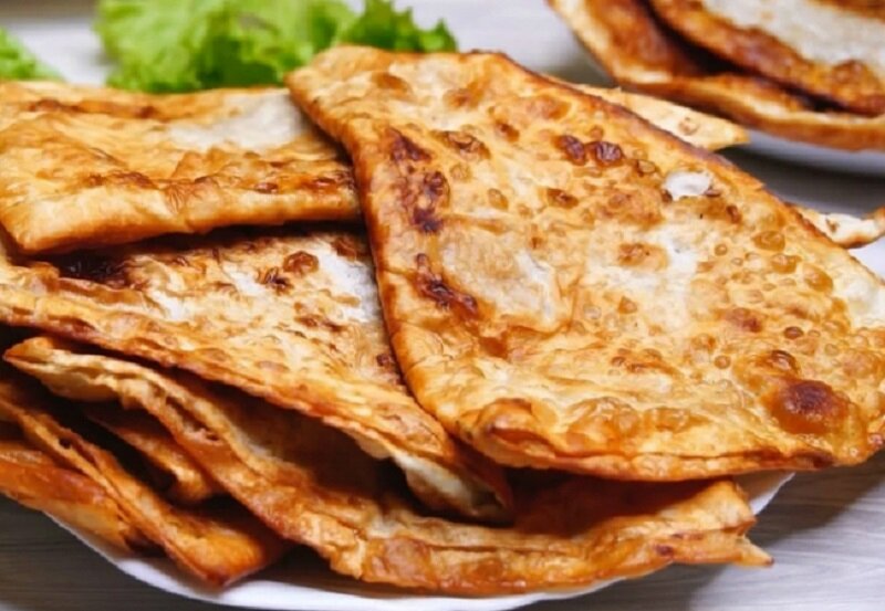 Вкусные хрустящие чебуреки за несколько минут 