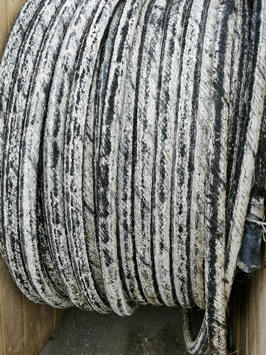 Фото со склада компании Электро ОМ 