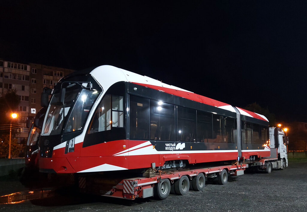 Этот же вагон, поступивший спустя почти в год в Череповец. фото с сайта СТТС, атвор Вано