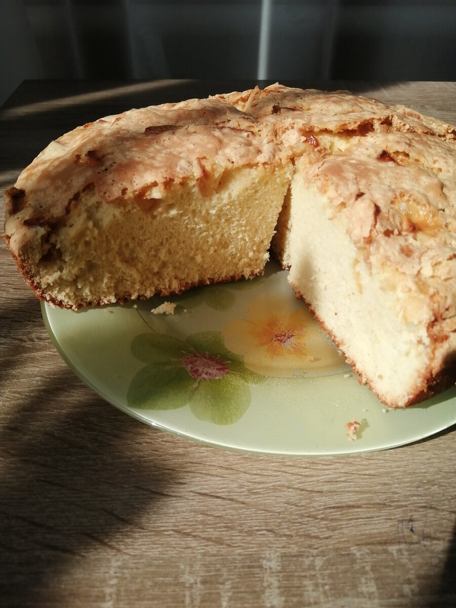 Тут я делала 2 яблока, а теста 2 порции. 