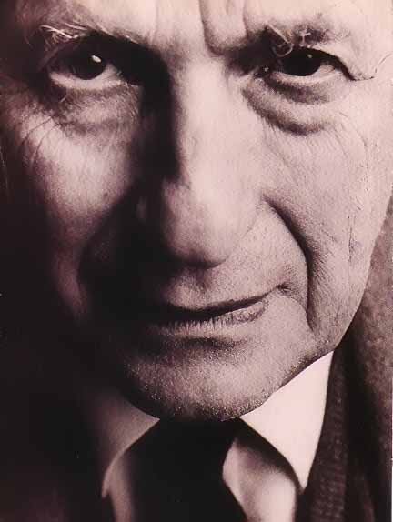 Дэвид Бом (1917 –  1992) - выдающийся американский физик-теоретик