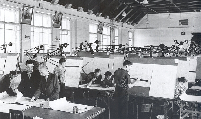 Студенты на практике