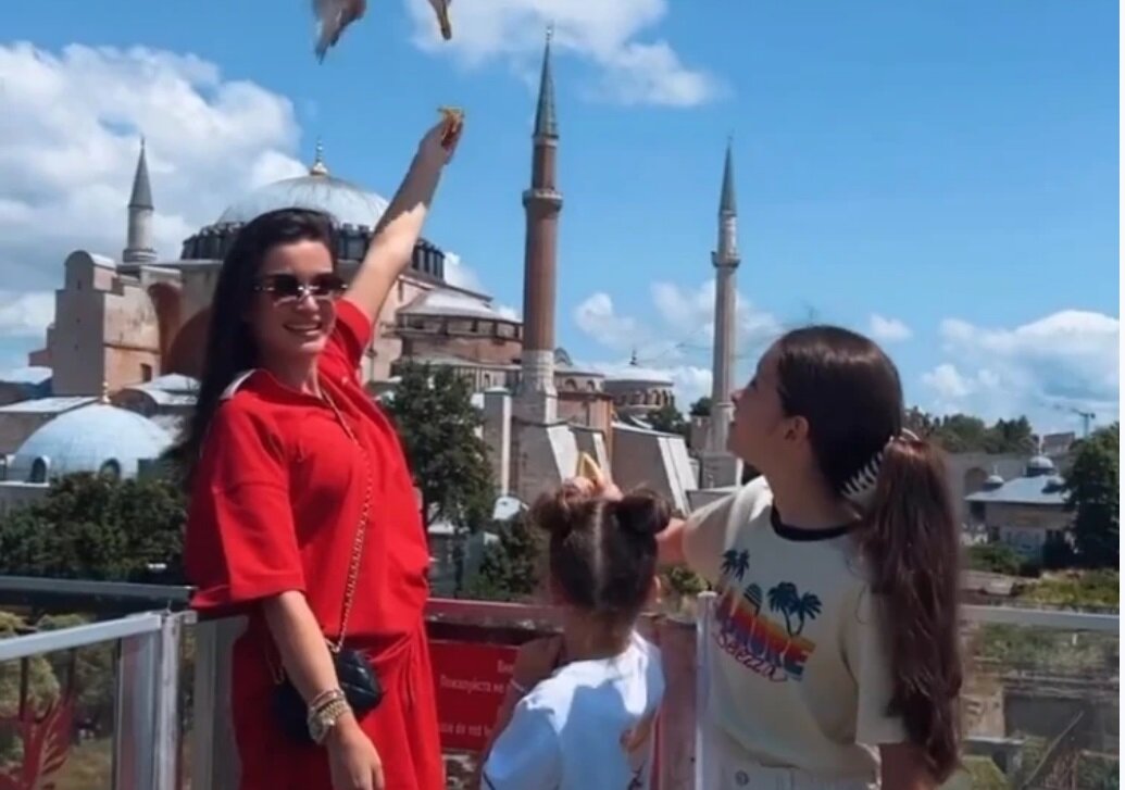 Бородина рассказала о трудностях отдыха с детьми в Турции. ФОТО