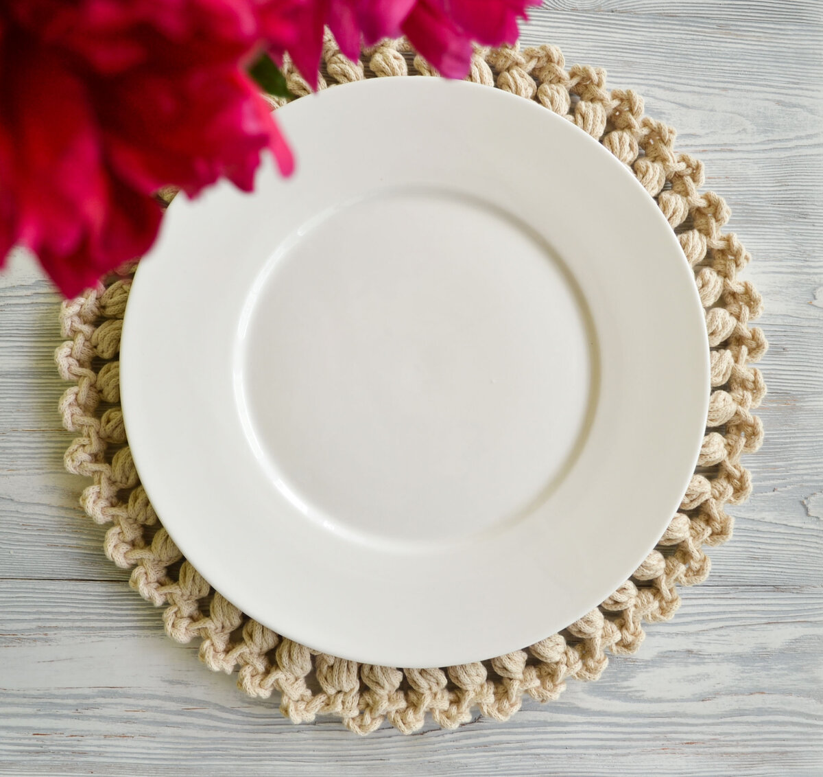 ADORIA HOME.Вязаная подставка под тарелку,диаметр 33 см,цвет сливочный