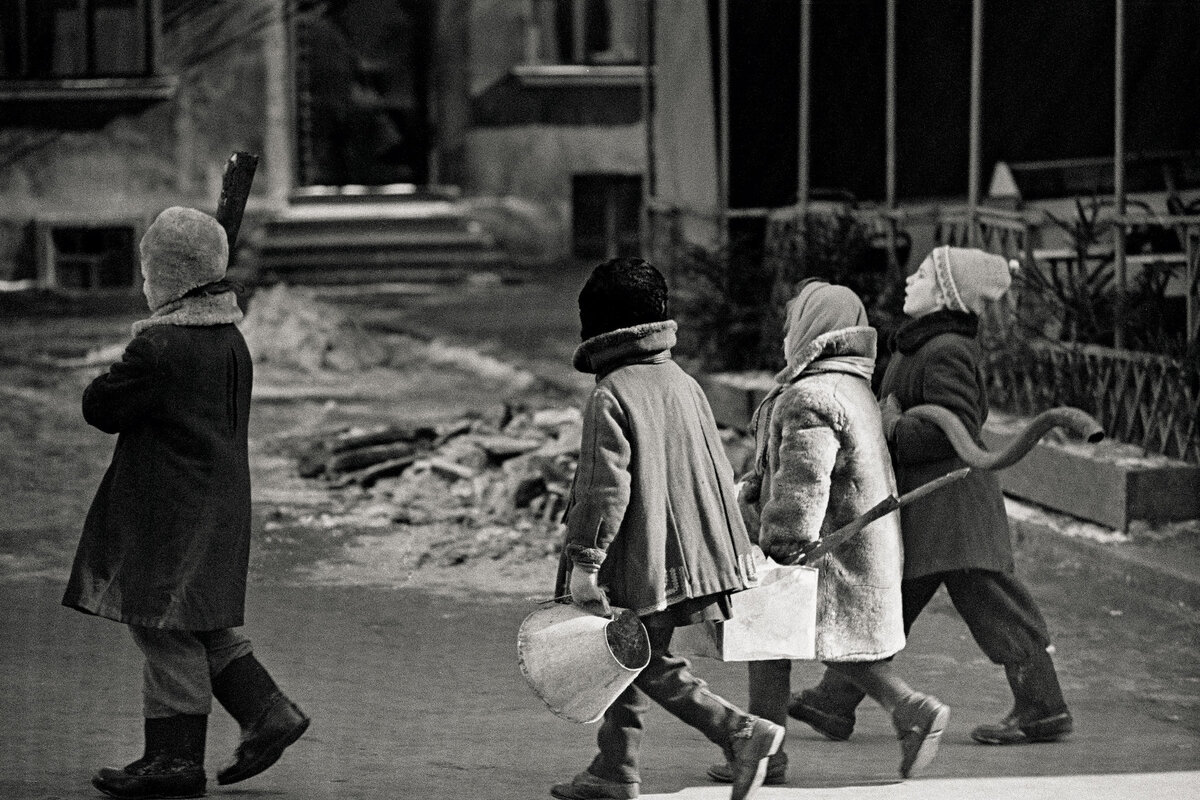 Москва и москвичи: жизнь людей глазами классика. 1950-60 гг (18 фото,  выставка) | Российское фото | Дзен