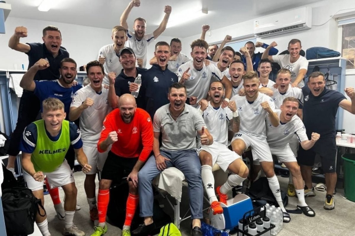    Брянское «Динамо» выиграло у песчанокопской «Чайки» со счетом 2:1