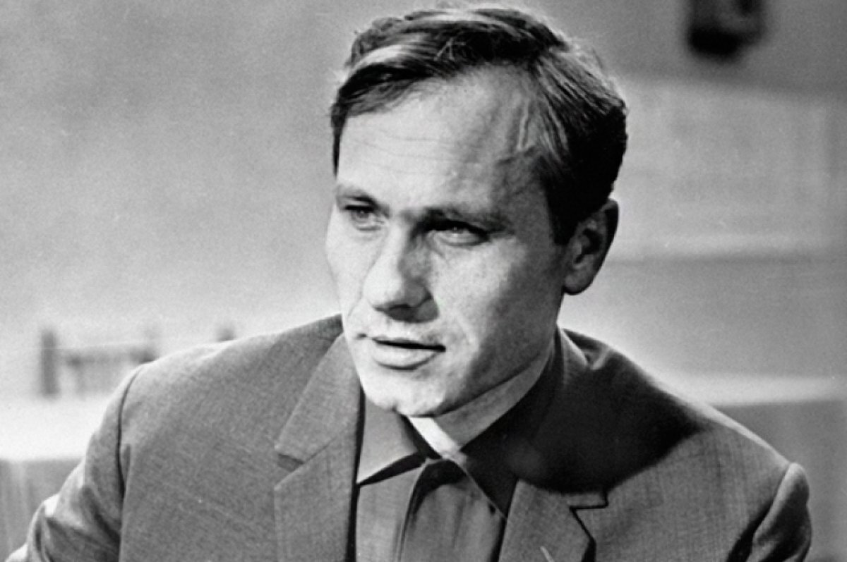    Впервые Людмила Зайцева встретилась с Шукшиным на съемках фильма «Печки-лавочки».