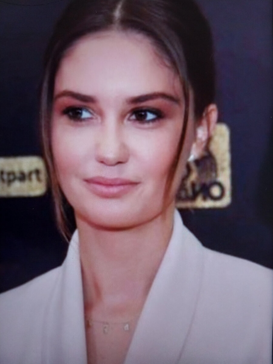 Агата Муцениеце представительница типажа НК.