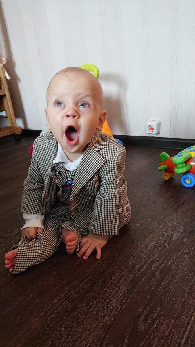 Отстаньте от меня со своими носами... 