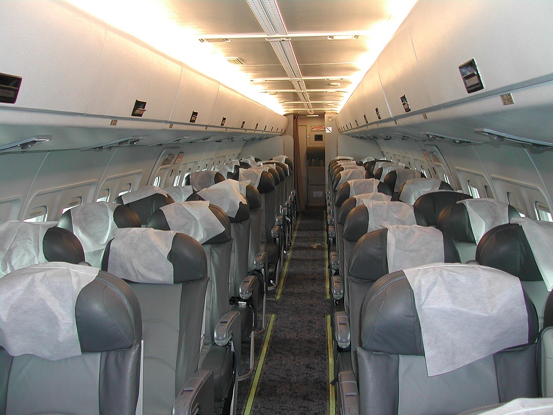 Пасажирский вариант на 64 человека