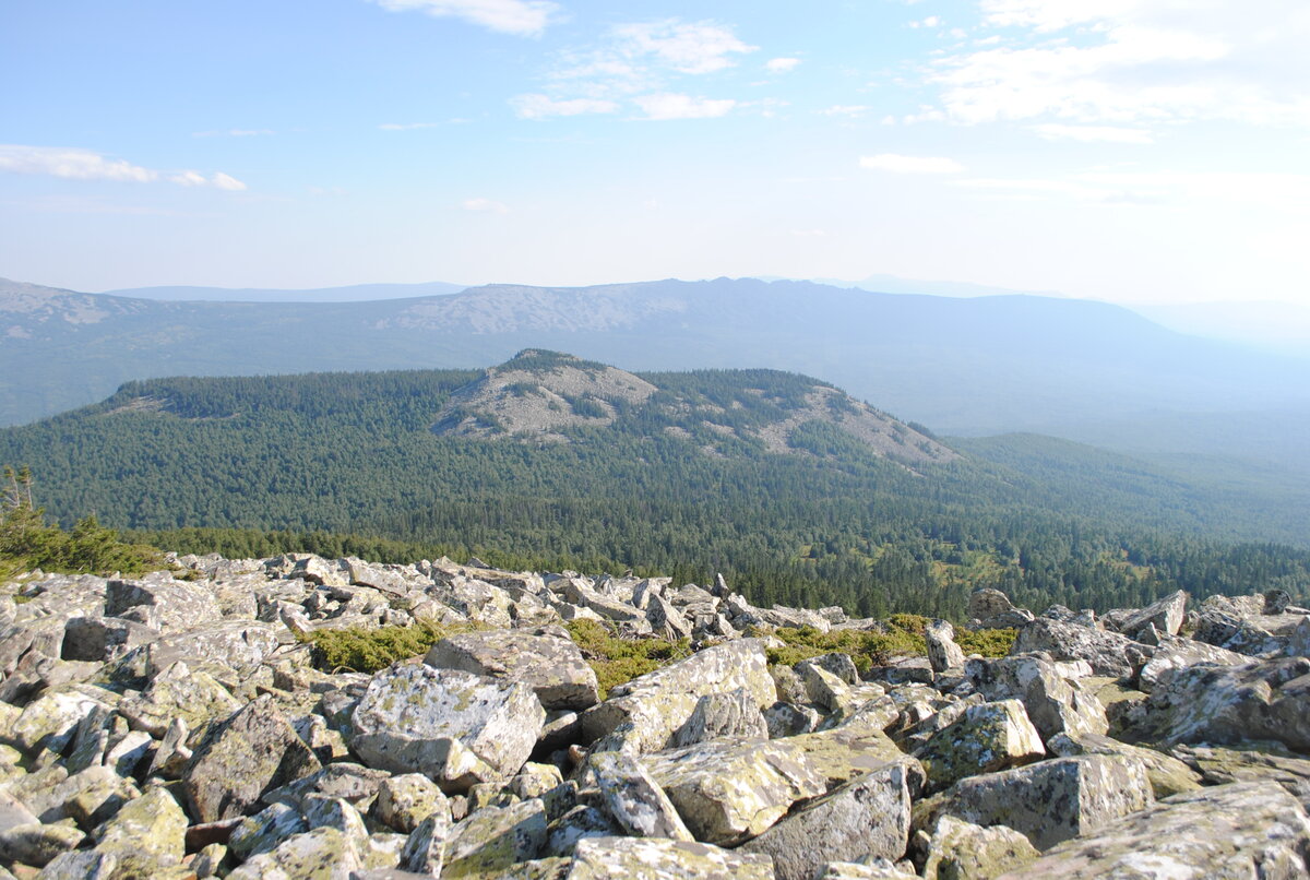 Гора Лукаш Зюраткуль