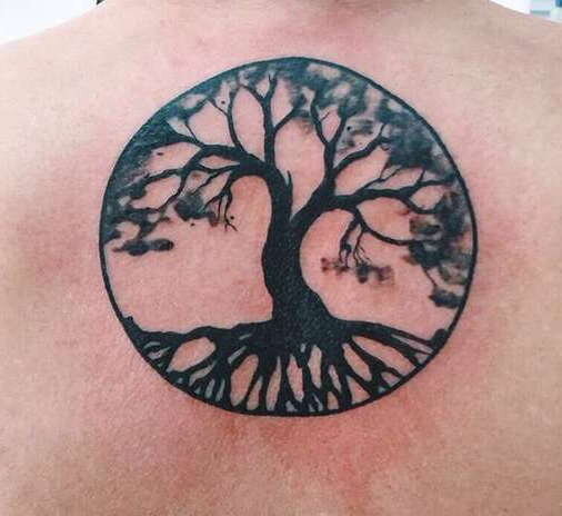 Татуировки с изображением деревьев: значения и символика