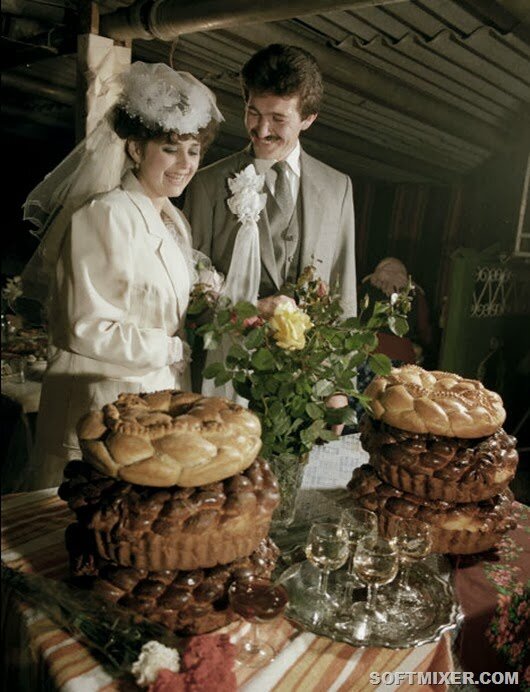  В разные годы СССР существовало довольно много  свадебных традиций. Давайте вспомним о них.-11