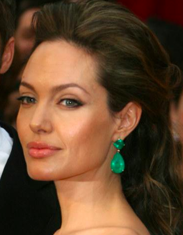 Анджелина Джоли