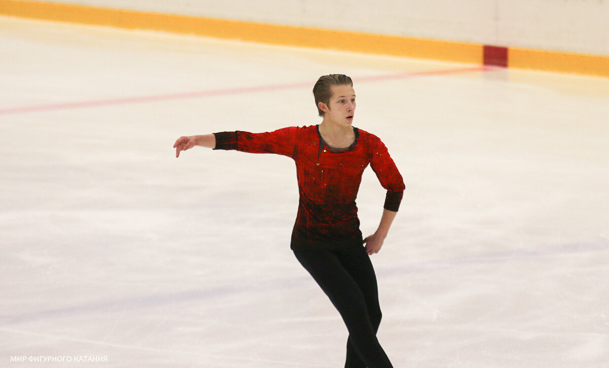 Фигурист бабо. Фигурист эберхард рюгер. Максимом качановым фигурист. Слепой фигурист бабо. Фигурист бабо.