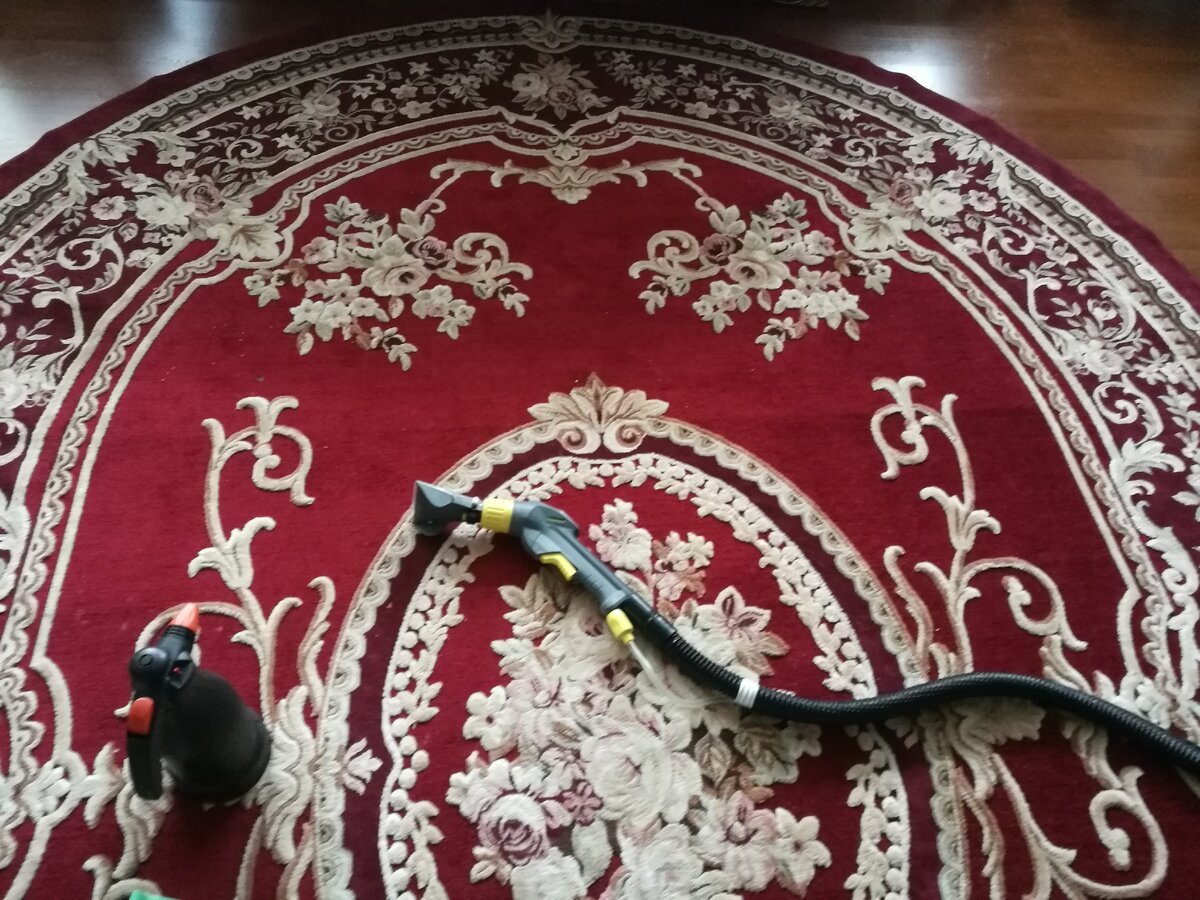 Чистим шерстяной ковёр