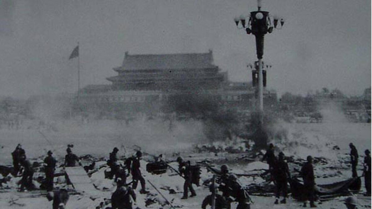 Восстание на площади Тяньаньмэнь в Китае