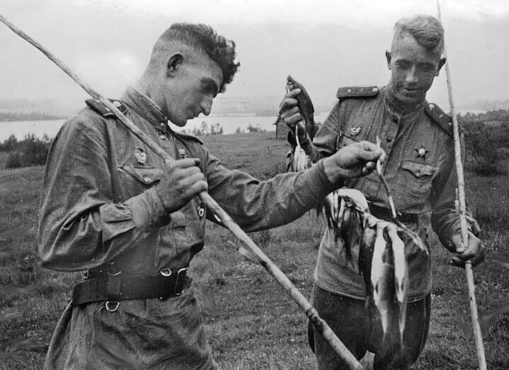 Рыбалка во времена ВОВ