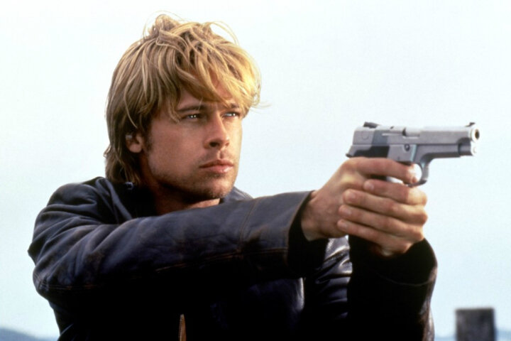 Кадр из фильма "Собственность дьявола" (1997)