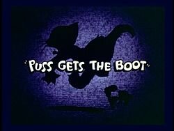 Заставка первой серии Кот получает пинка