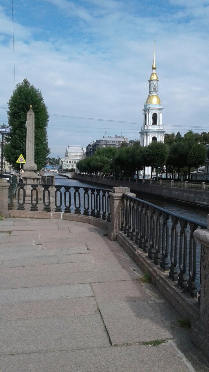 Для таких, как он, коров надувных в секс-шопы завозят. 150. | ПЕТЕРБУРГСКИЙ  РОМАН | Дзен